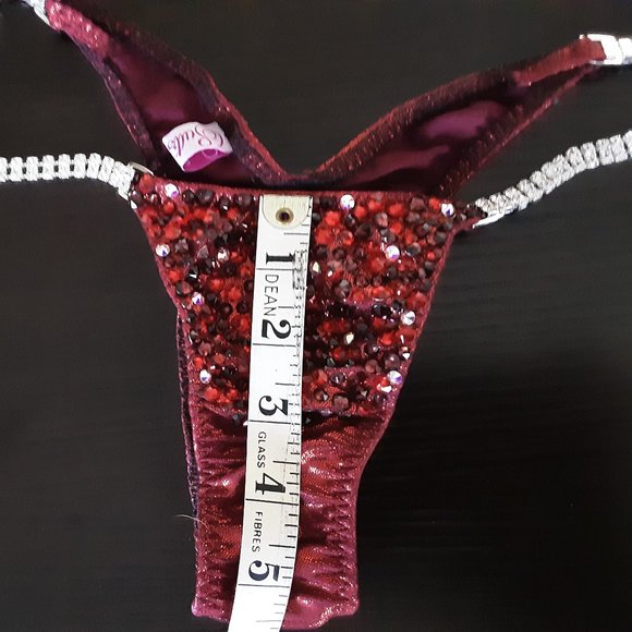 COMPETITION BIKINI SUIT USED "Red Cranberry" - Picture 6 of 8